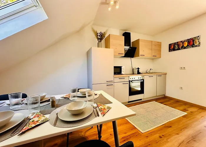 Mirador An Der Hohen Wand In Noe *